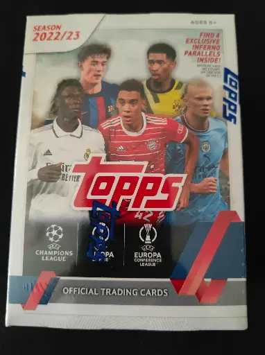 2022/23 Topps UEFA Club Competitions Soccer Blaster